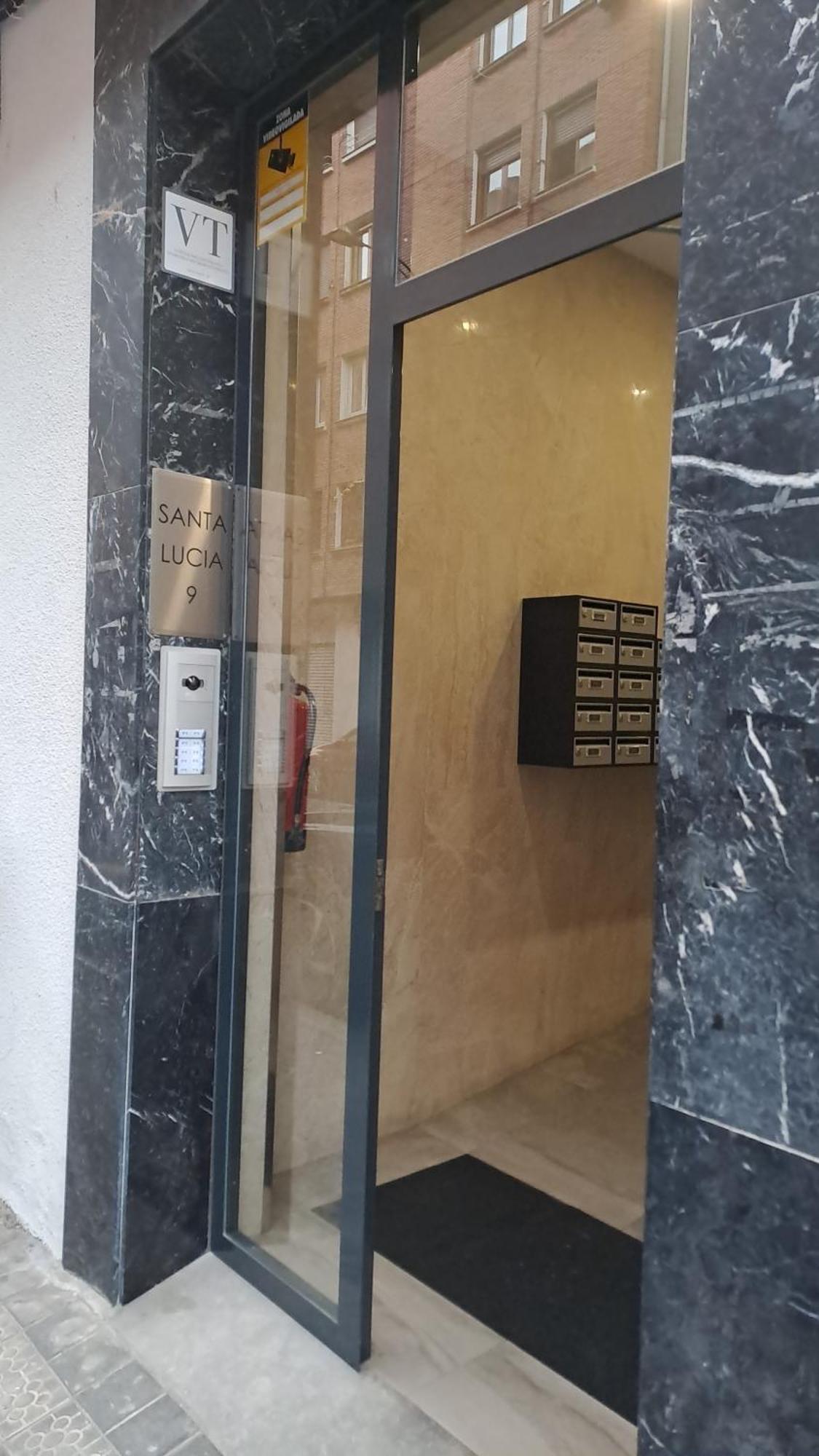Bilbao, A Un Paso. Apartamento Exterior foto