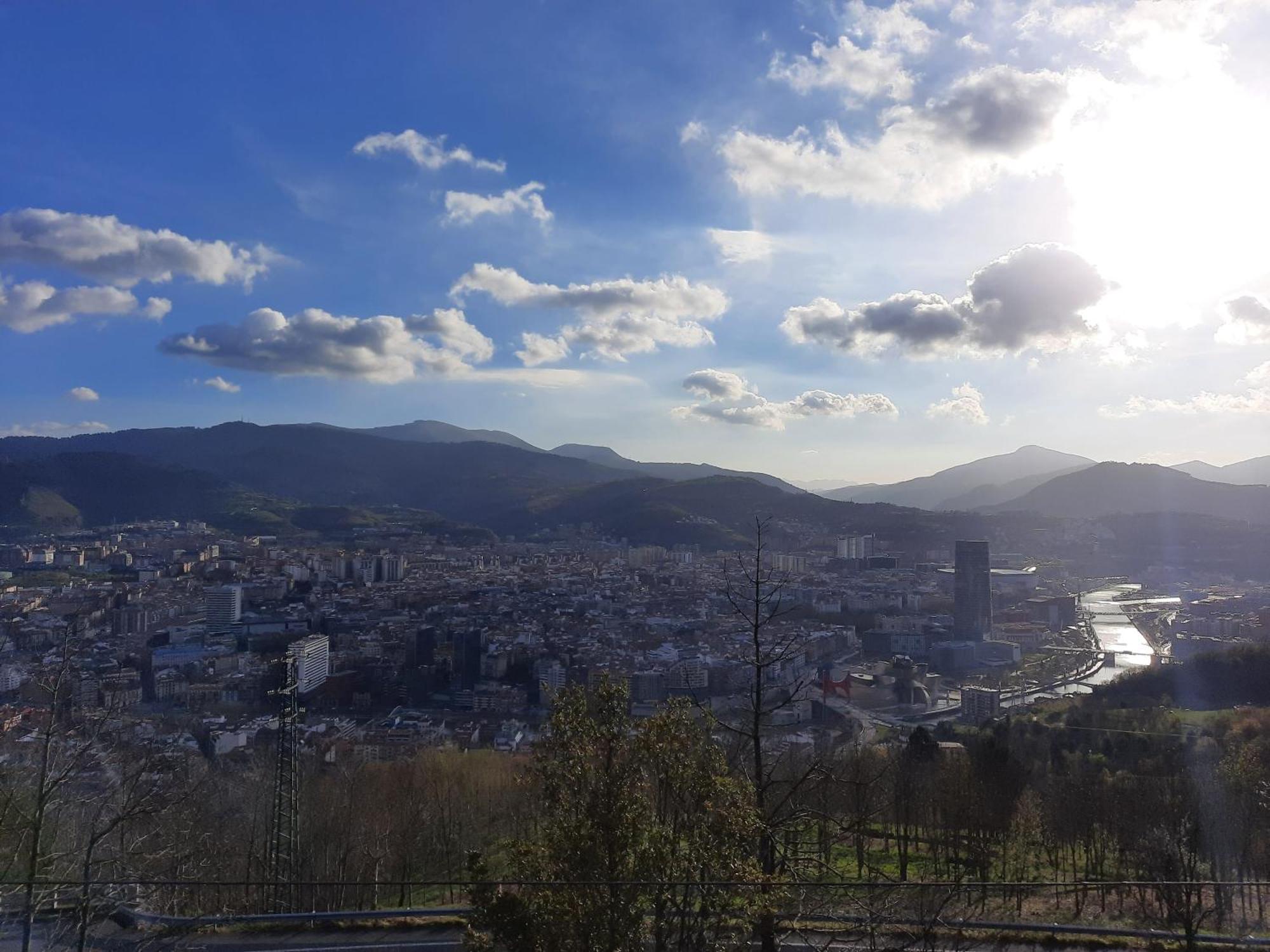Bilbao, A Un Paso. Apartamento Exterior foto