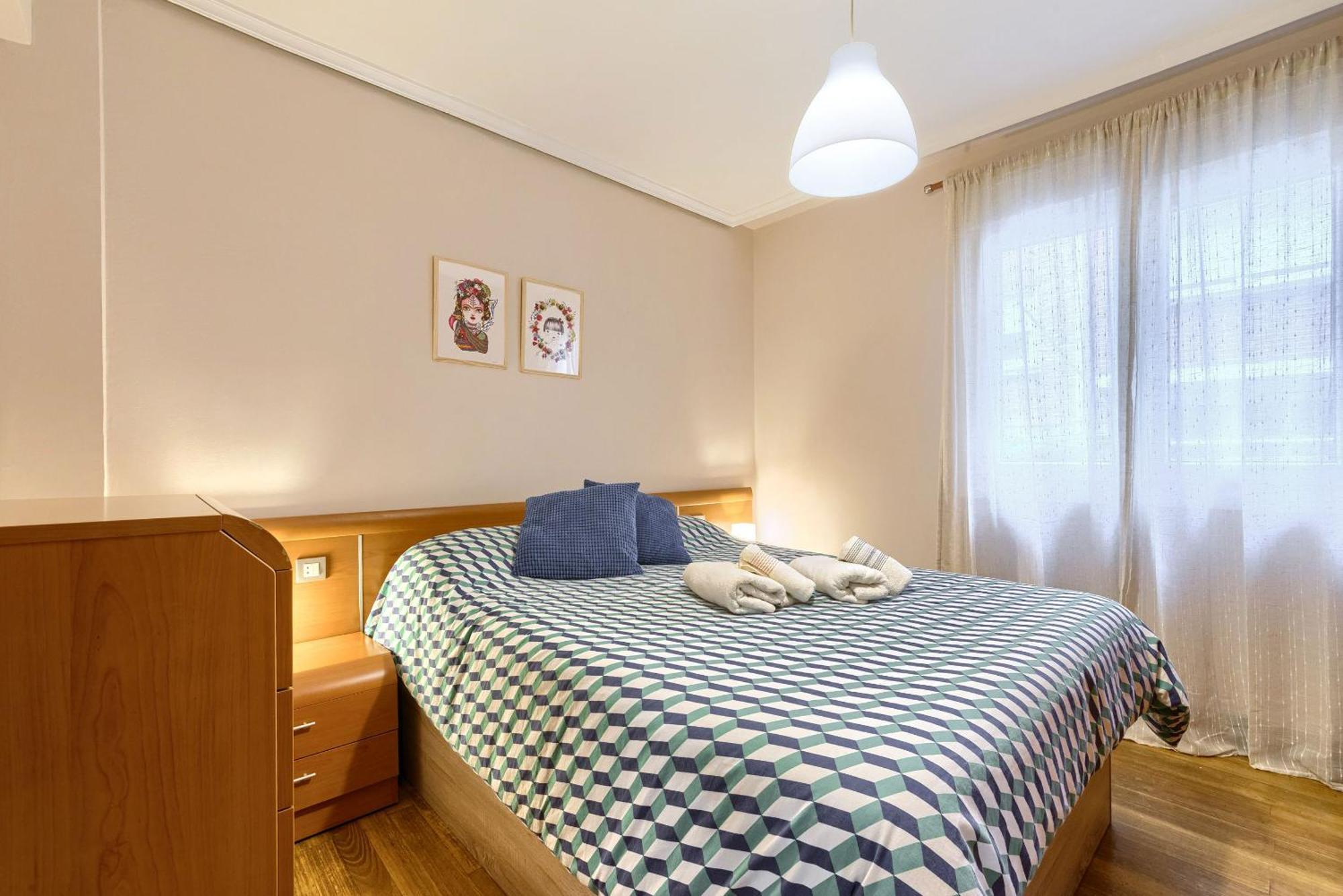 Bilbao, A Un Paso. Apartamento Exterior foto